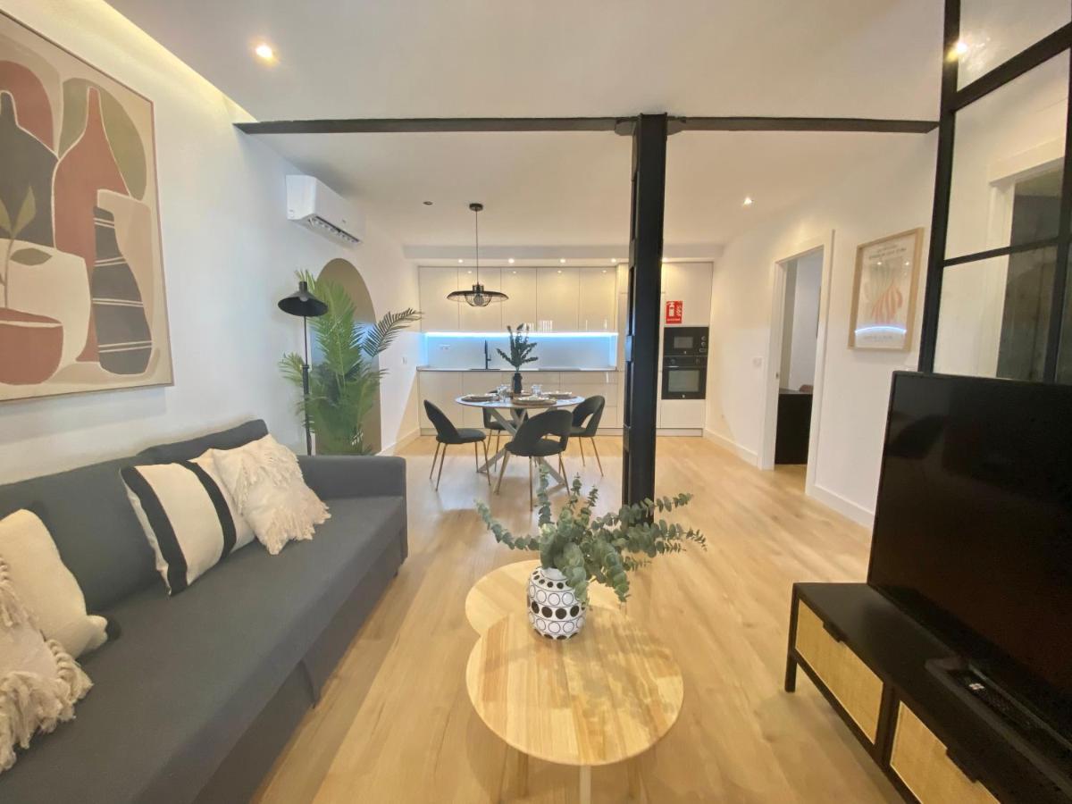 Am IV Segovia Vut Apartment Екстериор снимка