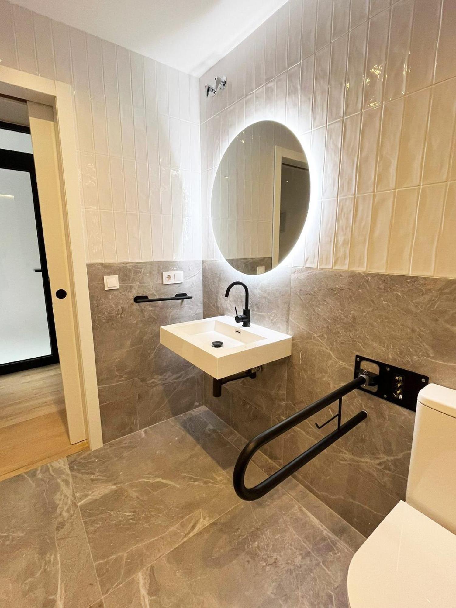 Am IV Segovia Vut Apartment Екстериор снимка